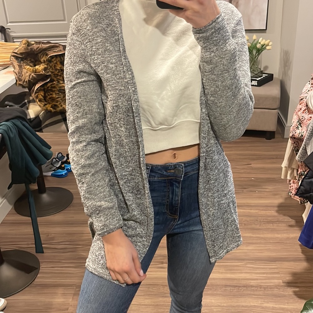Cardigan - Picture 3 of 4
